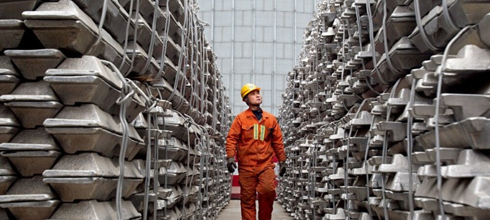 Китай увеличил производство алюминия до 40 млн. т.
